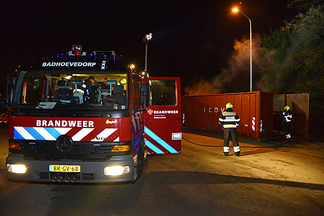 2016/16/GB 20160107a 004  Containerbrand Lindberghstraat.jpg